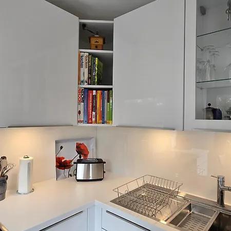 Apartmán Exklusive - Direkt Am Waldrand - Grosser Garten Kompett Umzaeunt - Hunde Willkommen - 2 Private Stellplaetze *