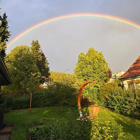 Exklusive - Direkt Am Waldrand - Grosser Garten Kompett Umzaeunt - Hunde Willkommen - 2 Private Stellplaetze Appartement