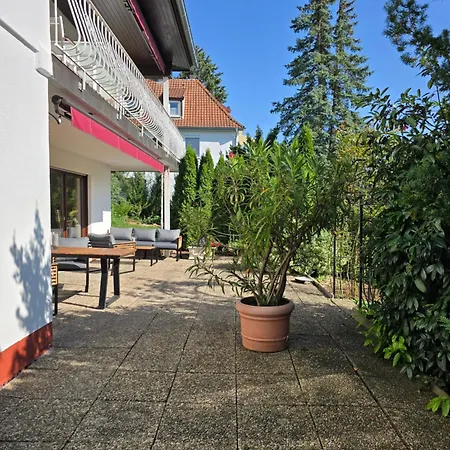 Exklusive - Direkt Am Waldrand - Grosser Garten Kompett Umzaeunt - Hunde Willkommen - 2 Private Stellplaetze Apartmán