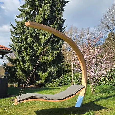 Exklusive - Direkt Am Waldrand - Grosser Garten Kompett Umzaeunt - Hunde Willkommen - 2 Private Stellplaetze Apartmán