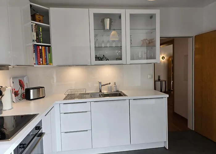 Apartmán Exklusive - Direkt Am Waldrand - Grosser Garten Kompett Umzaeunt - Hunde Willkommen - 2 Private Stellplaetze Bad Salzschlirf